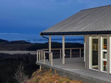Ferienhaus für 6 Personen, mit Terrasse in Eide
