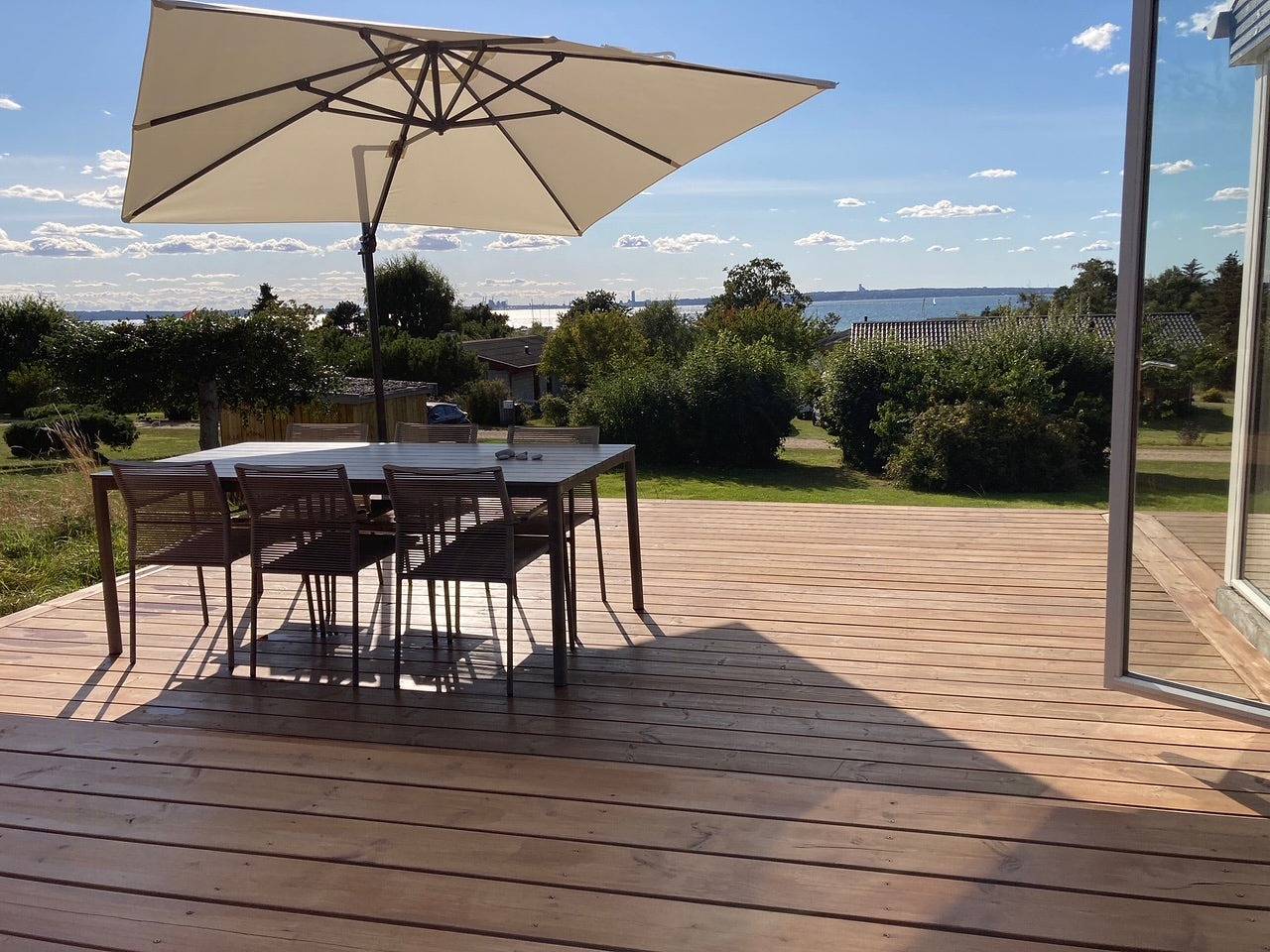 Genießen Sie den Panoramablick über die Bucht von Aarhus in Skødshoved, Knebel