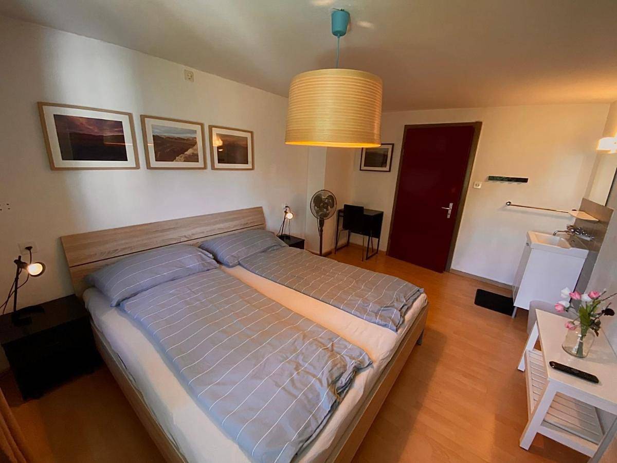 Ganze Wohnung, Budget Double Room in Arbon, Obersee (Bodensee)