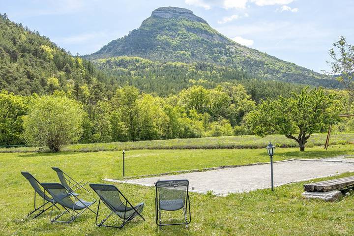 Gîte pour 10 personnes, avec jardin et terrasse à Orpierre - 3