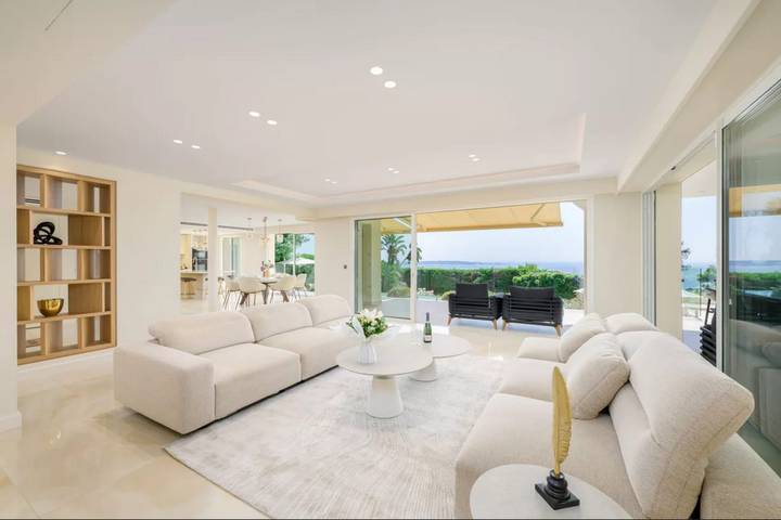 Maison de vacances pour 10 personnes, avec piscine ainsi que balcon et jardin, adapté aux familles dans les Alpes maritimes - 4