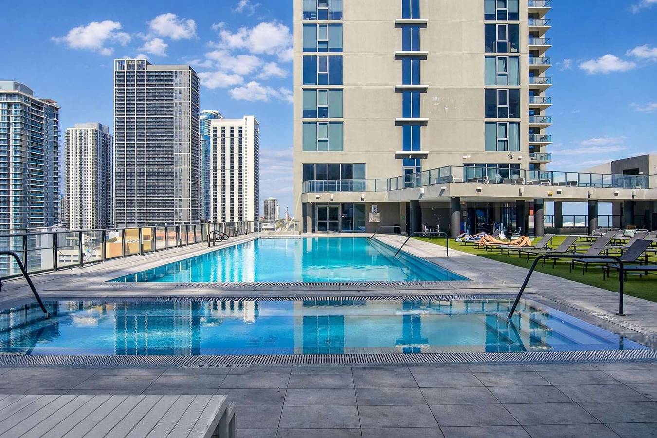 Ganze Wohnung, Downtown Miami 2Br Skyline Bay View Balcony Corner Suite | Luxe Pad in Miami, Florida