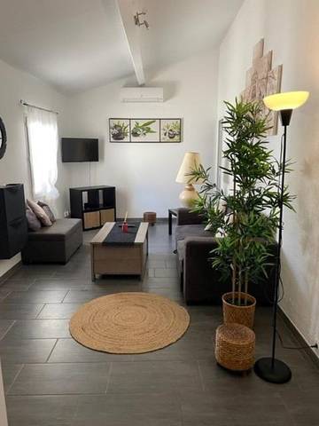 Gîte pour 3 personnes, avec jardin à Saint-Victoret