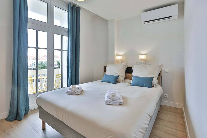 Location de vacances pour 8 personnes, avec jardin dans Port Olona - 4