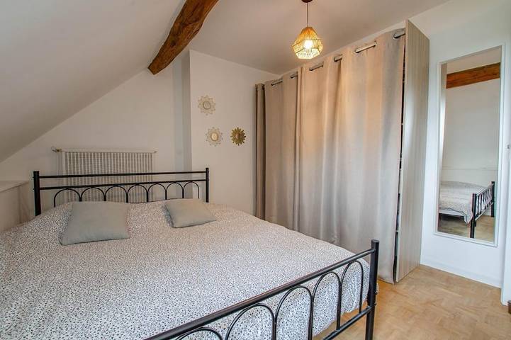 Location de vacances pour 6 personnes, avec jardin à Maizières-la-Grande-Paroisse - 4