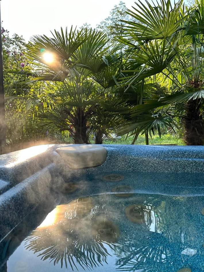 Location de vacances pour 7 personnes, avec terrasse ainsi que jardin et jacuzzi à Frangy - 2