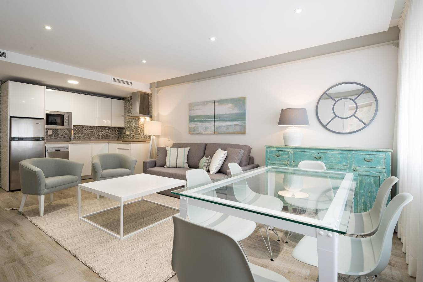 Entire apartment, Holiday apartment for 8 people in Málaga Central District, Malaga