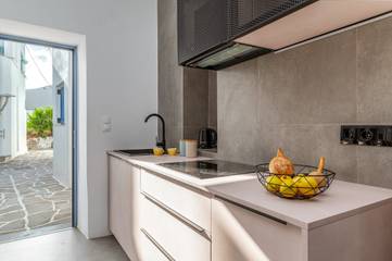 Apartment for 2 People in Paros, Paros Regional Unit, Photo 3