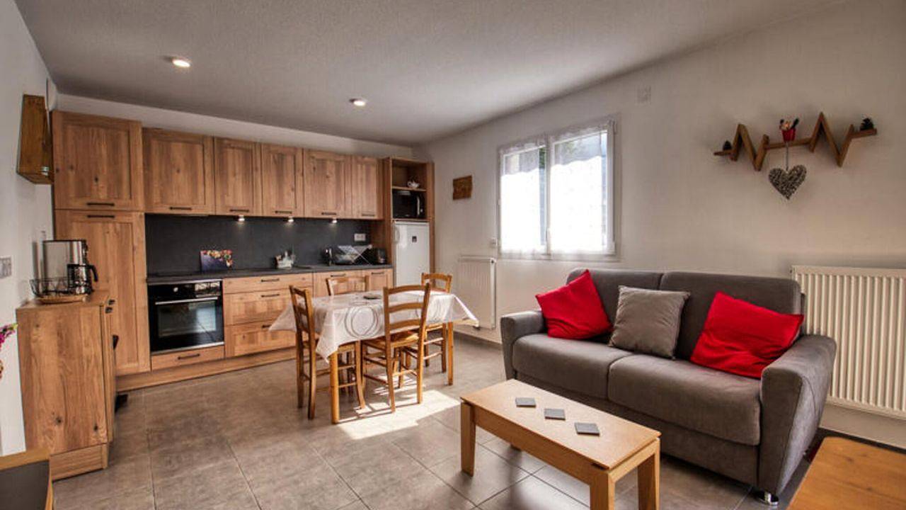 Entire holiday apartment, Ferienwohnung für 4 Personen (43 m²) in Les Hottes in Verchaix, Bonneville region