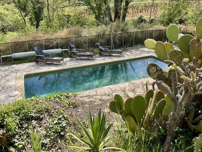 Location de vacances pour 8 personnes, avec terrasse et jardin à Entrecasteaux - 4