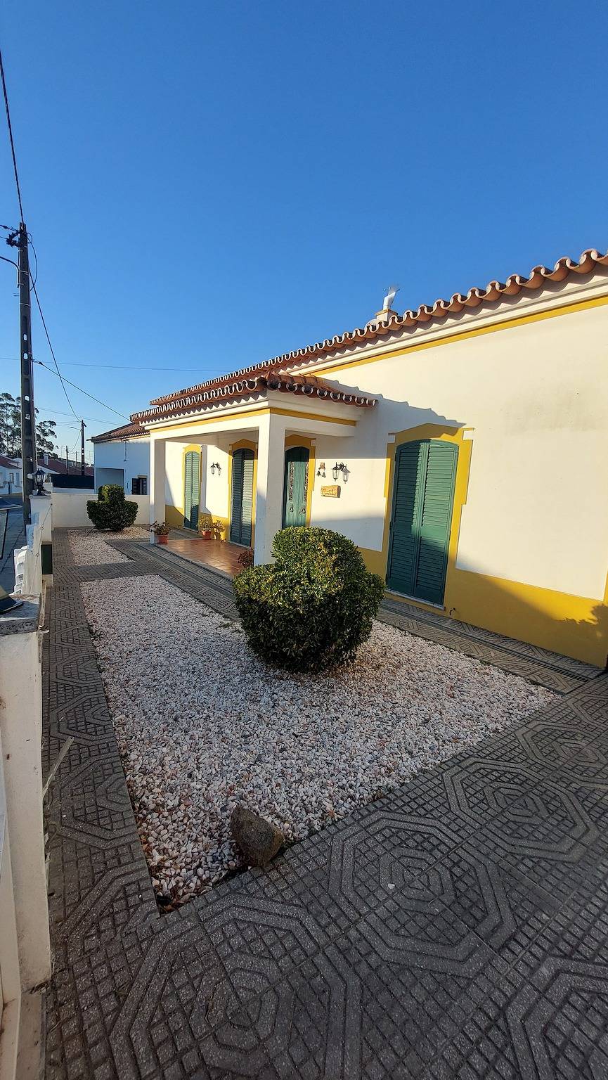 Casa de Férias 'Rota Do Viajante' com Piscina Privada, Wi-Fi e Ar Condicionado in Alcáçovas, Distrito de Évora
