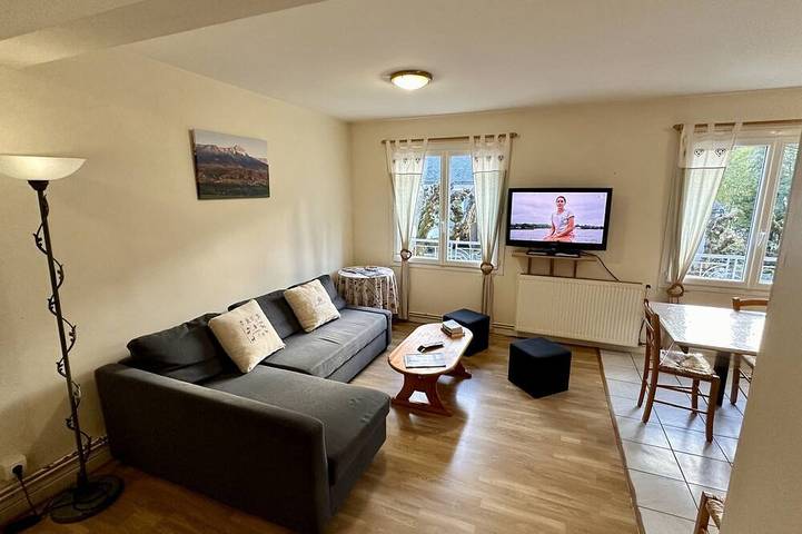 Gîte pour 8 personnes dans Gare Du Mont Dore