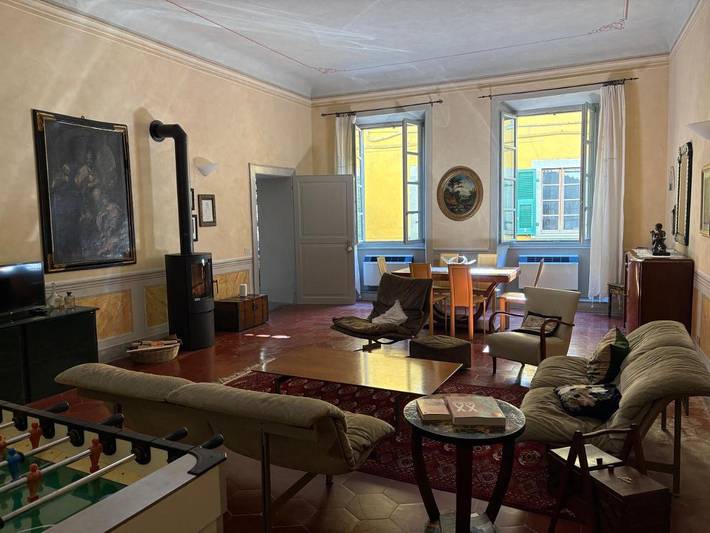 Ferienhaus für 9 Personen, mit Pool und Garten, mit Haustier