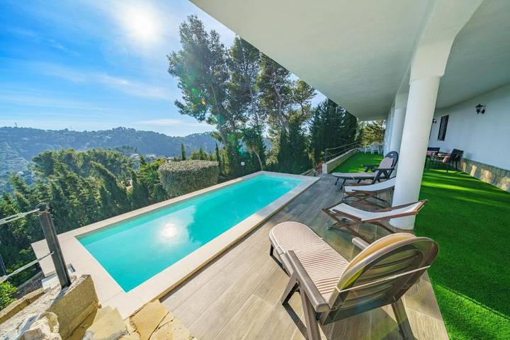 Casa rural para 11 personas, con Balcón y Terraza además de Jardín y Piscina en Palafolls - 2