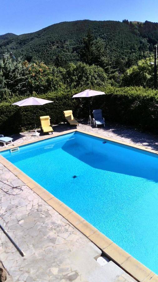 Gîte pour 4 personnes, avec jardin ainsi que vue et piscine à Dourbies - 2