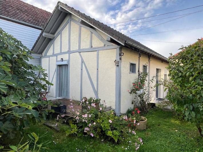 Cottage pour 4 personnes, avec terrasse et jardin à Sainte-Maure