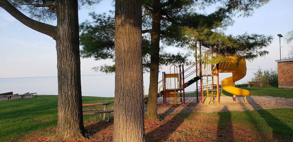 Das Bootshaus-Häuschen in Burtchville Township, Huronsee