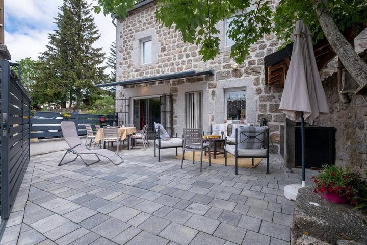 Gîte pour 7 personnes, avec Terrasse et Vue