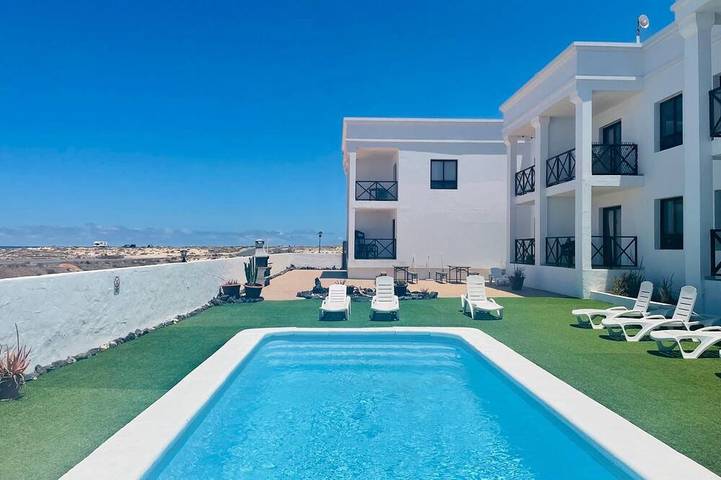 Apartamento para 4 personas, con piscina en Los Lagos