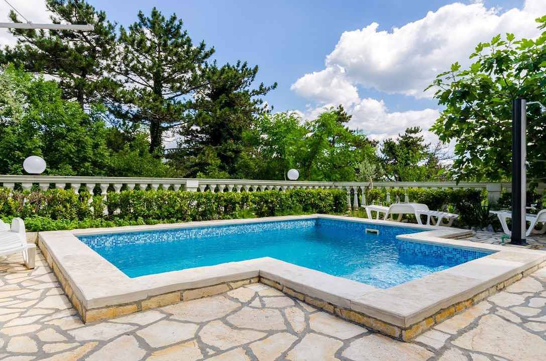 Ganze Ferienwohnung, Ferienwohnung in ruhiger Lage mit Pool in Crikvenica, Primorje-Gorski Kotar