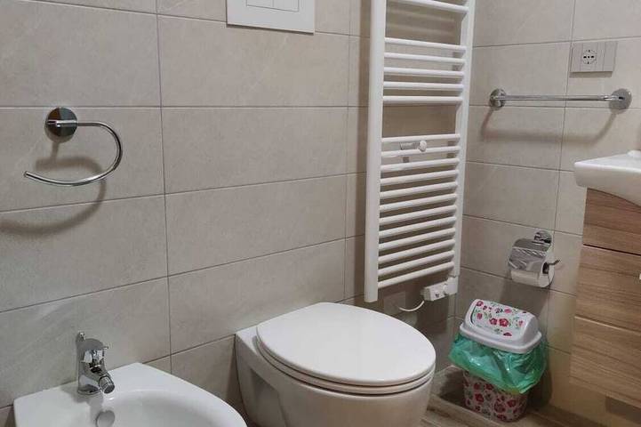Entire apartment, P&G house in historic Sicilian building in Niscemi, Caltanissetta Province