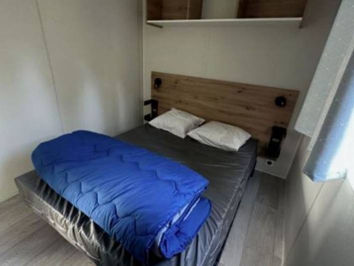 Mobil home pour 6 personnes, avec terrasse, animaux acceptés dans Office De Tourisme Challes Les Eaux - 4