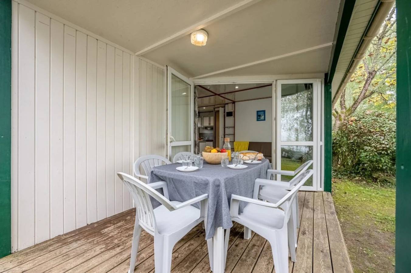 Chalet 4 étoiles - Piscine  - ccbfhcf in Badefols-sur-Dordogne, Périgord Pourpre