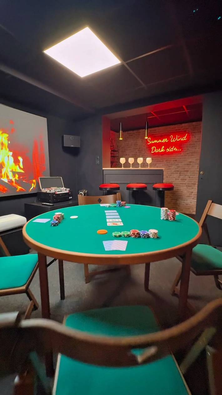 Villa pour 16 personnes, avec piscine ainsi que jardin et jacuzzi, adapté aux familles à Agde - 3