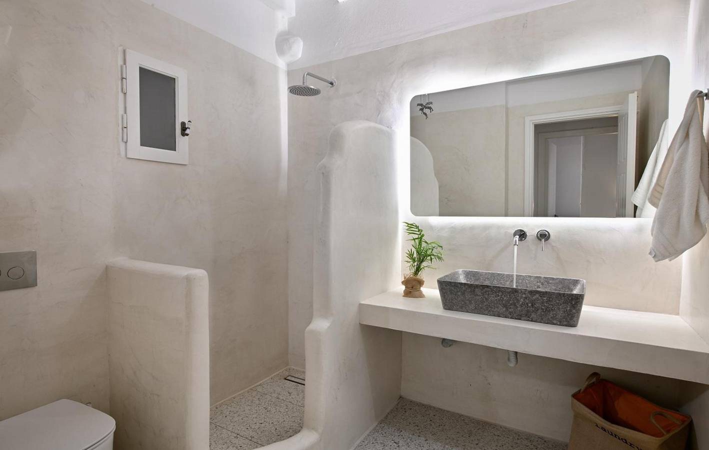 Entire apartment, Apartment 'Vlia Mar Myconian Residences 68' with Sea View, Wi-Fi and Air Conditioning in Mykonos