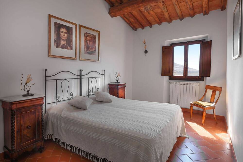 Appartamento intero, Appartamento con piscina, Wifi, A/C, Tv, terrazza, vista panoramica, vicino Greve In Chianti in Calcinaia Firenze, Chianti