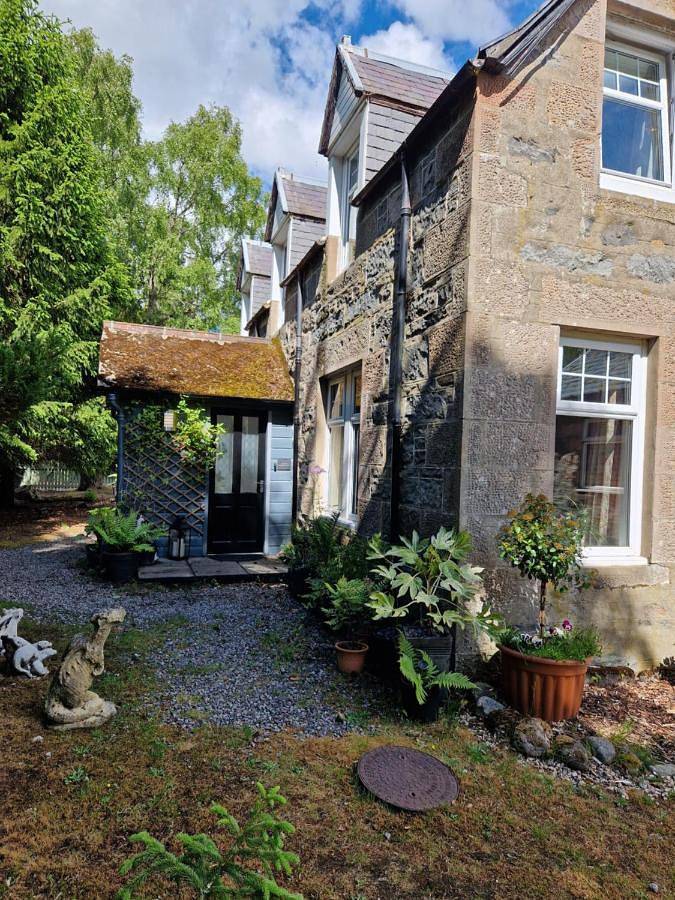 Chambre d’hôte pour 2 personnes, avec jardin et vue à Newtonmore
