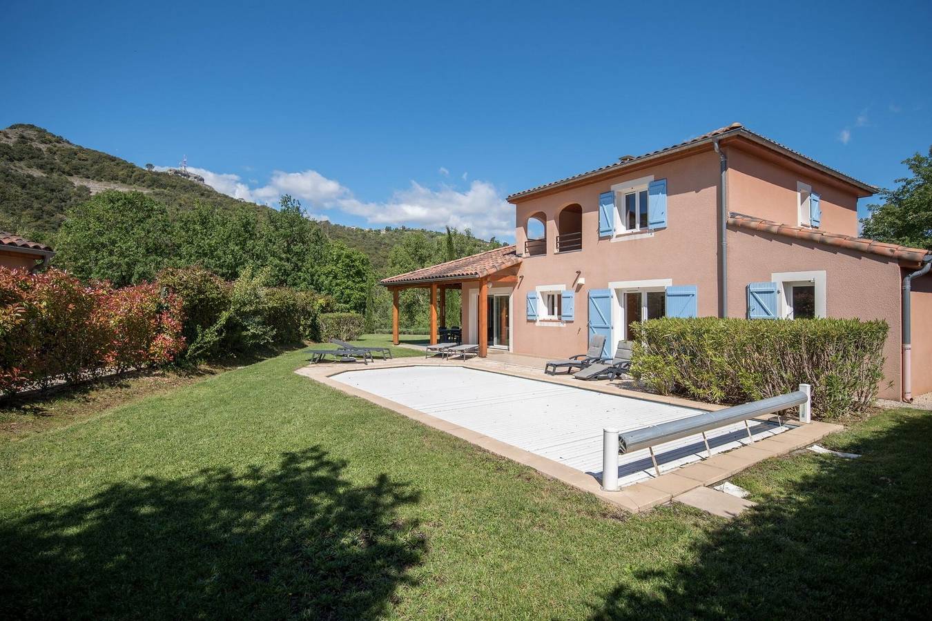 Luxury Ardeche Villa | Villa Jaulet | 5 Bedrooms | Private Pool | Perfect for Families | Vallon Pont D'Arc in Vallon-Pont-d'Arc, Ardèche