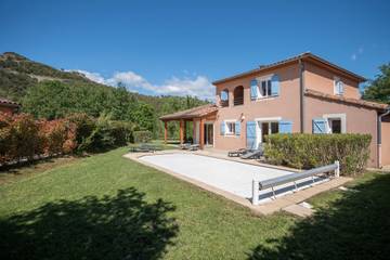Villa pour 10 Personnes dans Vallon-Pont-d'Arc, Ardèche, Photo 4