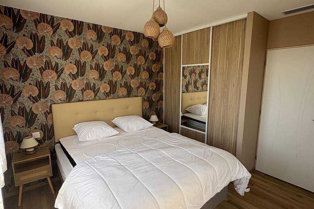 Maison de campagne climatisée 6 personnes en Périgord Noir in Hautefort, Périgord Noir