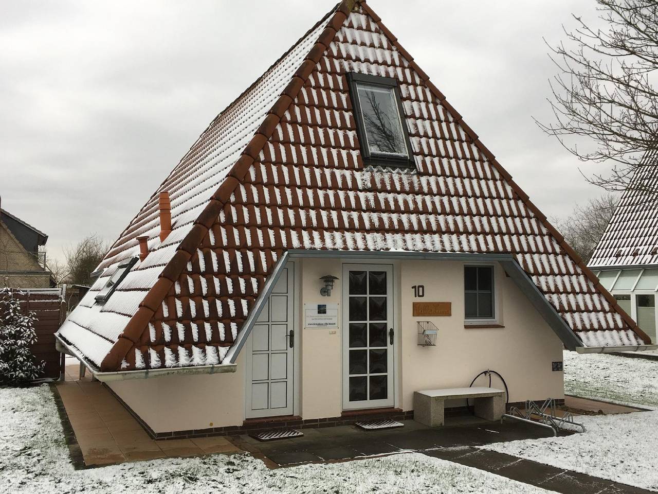 Ferienhaus mit Terrasse, Grill und Garten in Dorum-Neufeld, Samtgemeinde Land Wursten