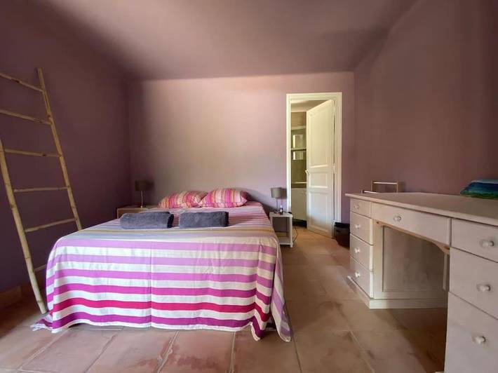 Location de vacances pour 8 personnes, avec jardin ainsi que vue et terrasse, animaux acceptés à Belvédère-Campomoro - 4