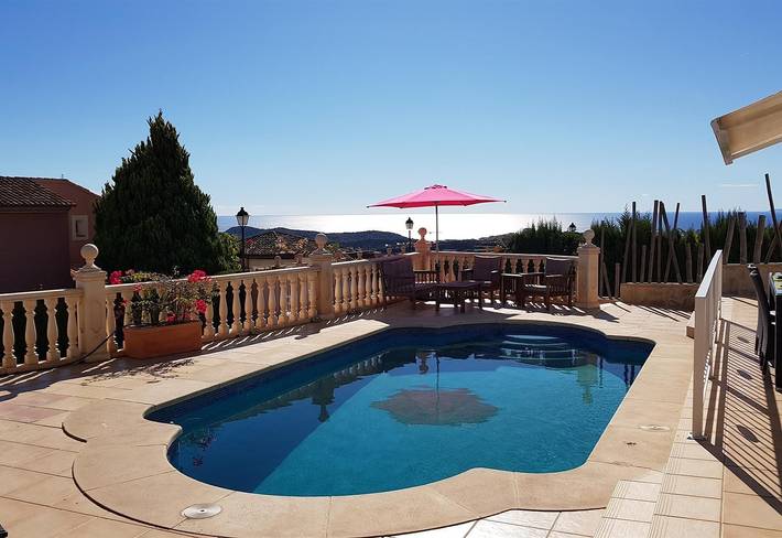 Chalet para 6 personas, con jardín en Marina Baja - 4