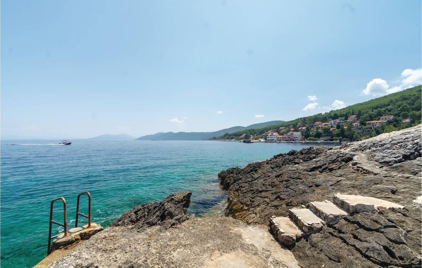 Gemütliche 120 m² große Wohnung mit Terrasse, in Küstennähe und mit moderner Ausstattung in Blato, Korcula