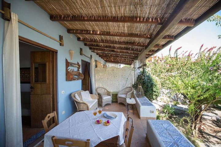 Ferienhaus für 6 Personen, mit Garten und Ausblick sowie Pool in Lipari - 4