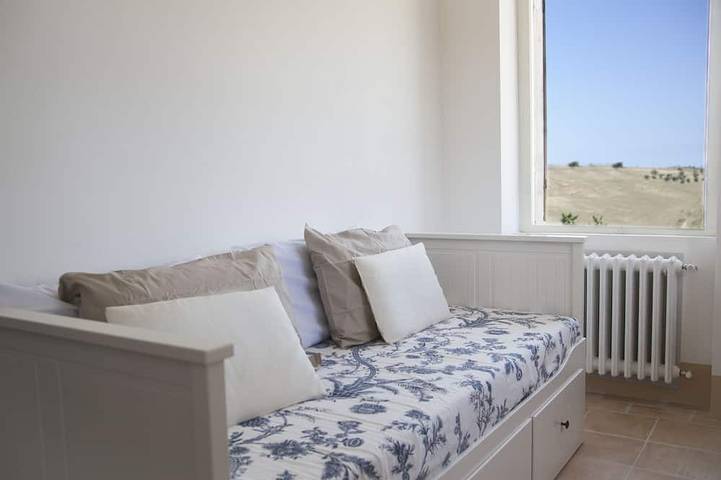 Location de vacances pour 6 personnes, avec jardin et balcon à Notaresco - 3