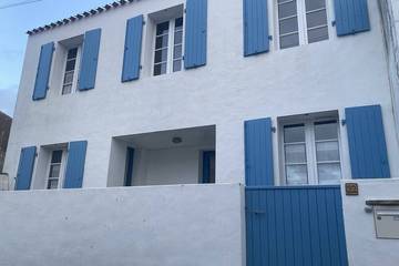 Gîte pour 7 personnes, avec terrasse dans Port Joinville