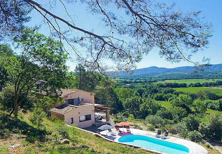 Location de vacances pour 10 personnes, avec piscine et jardin à Montfort-sur-Argens - 2