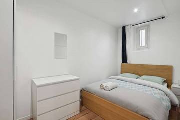 Appartement De Vacances pour 3 Personnes dans Asnières-sur-Seine, Hauts-de-Seine, Photo 2