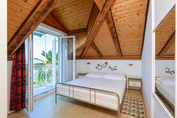 Vacation Apartment for 4 Guests in Dubrovnik, Grad Dubrovnik, Picture 3