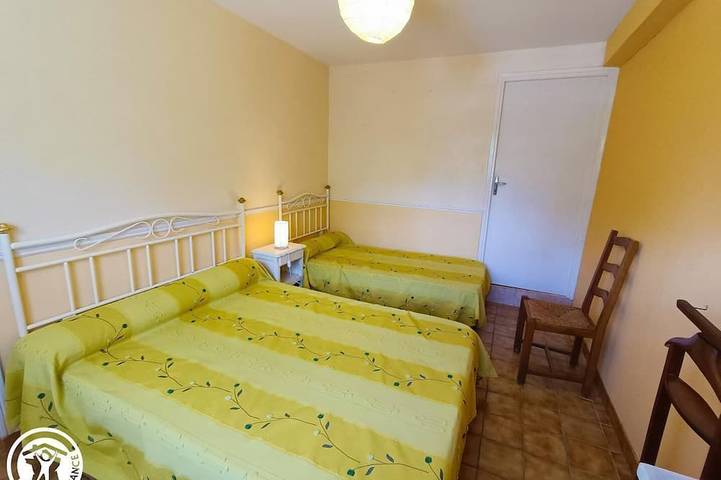 Location de vacances pour 5 personnes, avec piscine et jardin, animaux acceptés à Caillac - 2