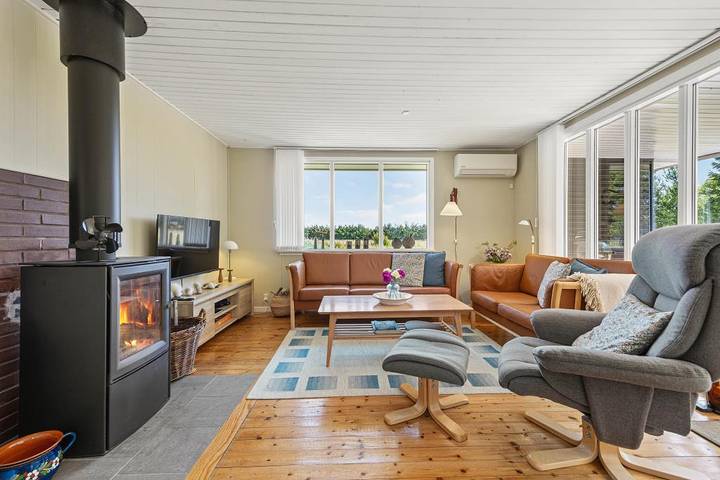 Tranquility - A natural holiday home with hygge for 4 people in Ho in Ho, Varde Region