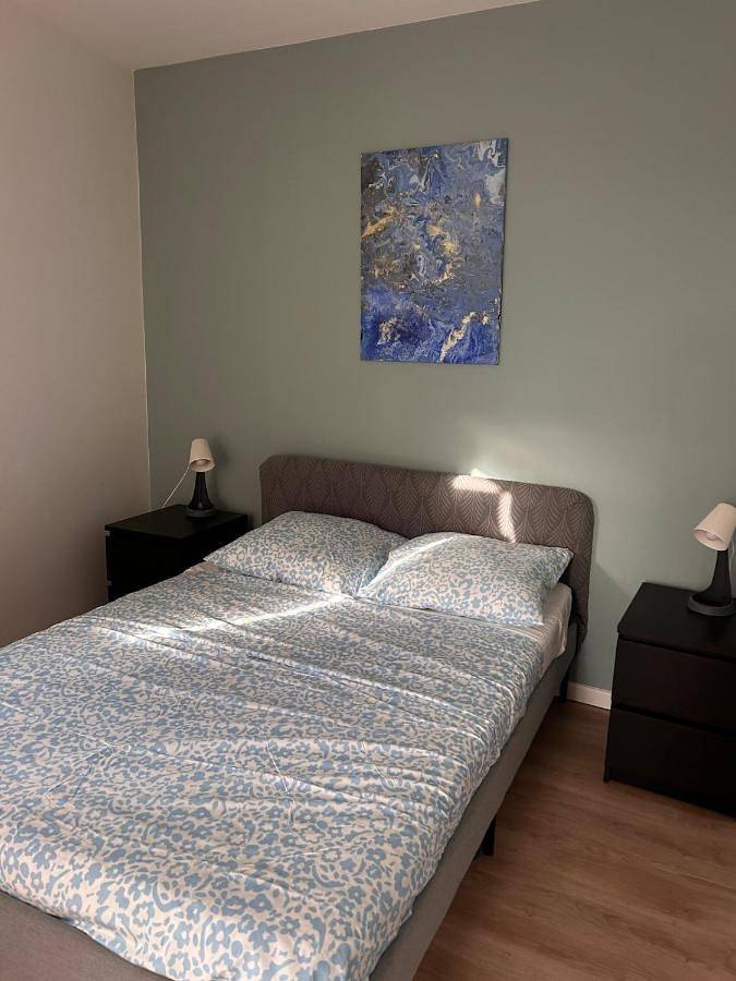 Spacious house - garden, Netflix & shops in Béguey, Région de Langon