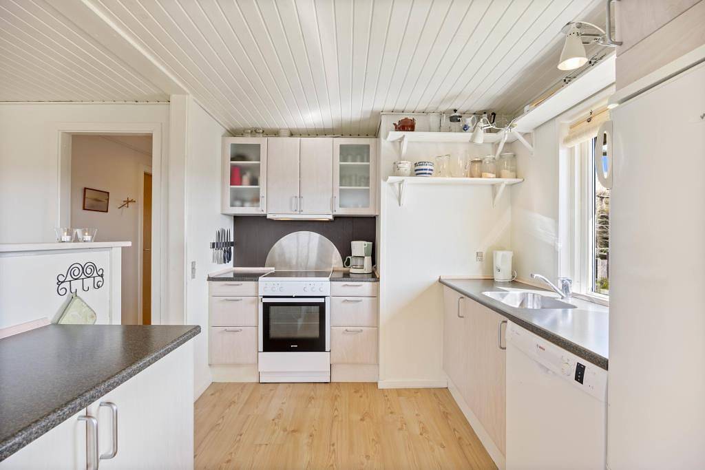 Cosy holiday home by the dunes with dishwasher in Ringkøbing, Ringkøbing-Skjern Region