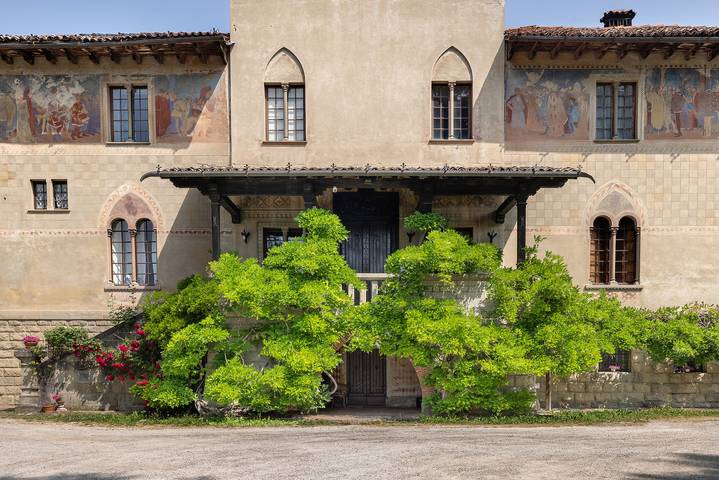 Château pour 6 personnes, avec jacuzzi, animaux acceptés en Italie