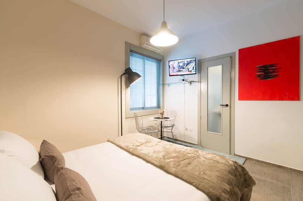 Entire apartment, Santa Ana Boutique Iv apartment  in Madrid in Centro (Madrid), Madrid